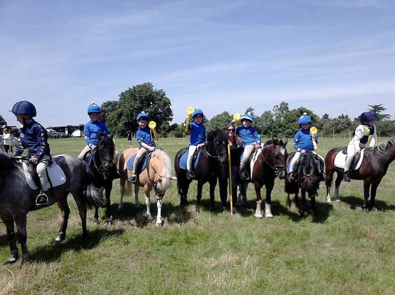 Under10-Mounted-Games2